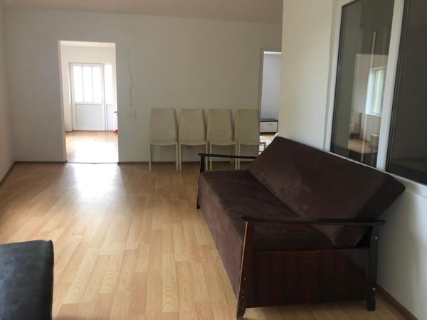 Casă/Vilă 4 camere • Tuzla