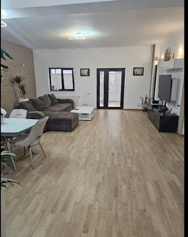 Casă/Vilă 4 camere • Mogoșoaia