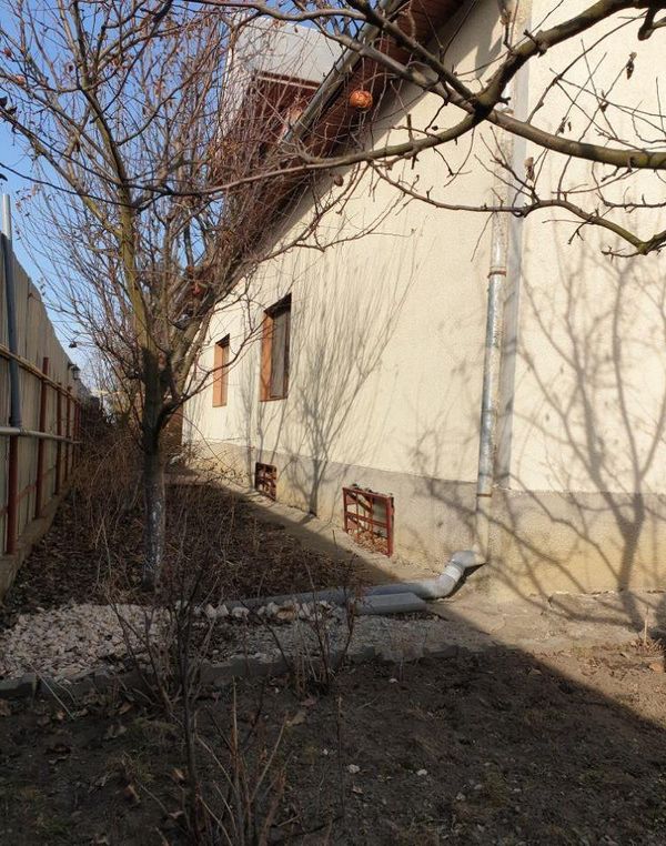 Casă/Vilă 6 camere • Brașov