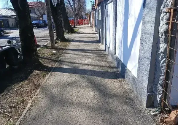 Teren • București