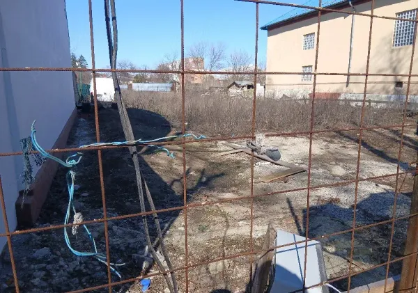 Teren • București