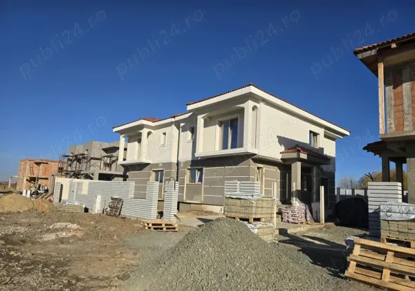 Casă/Vilă 4 camere • Moșnița Nouă