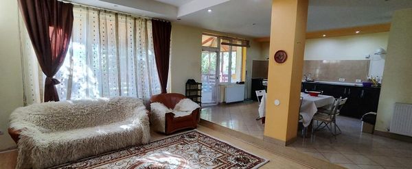 Casă/Vilă 3 camere • Comarnic