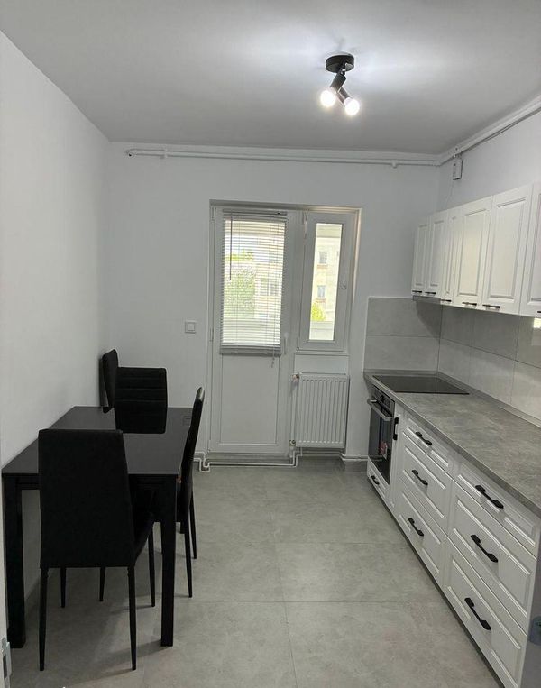 Ap. 3 camere • Câmpina