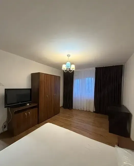 Ap. 1 cameră • București