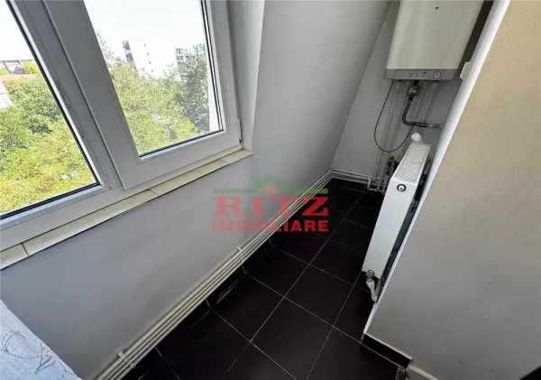 Ap. 3 camere • Slatina