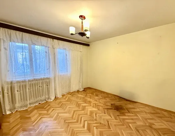Ap. 3 camere • Craiova